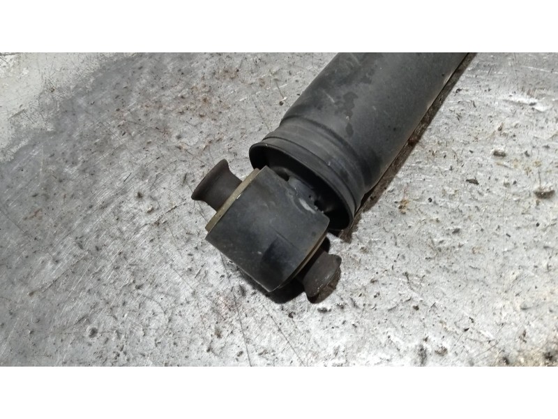 Recambio de amortiguador trasero derecho para renault megane iv berlina 5p limited + referencia OEM IAM 562101385R  