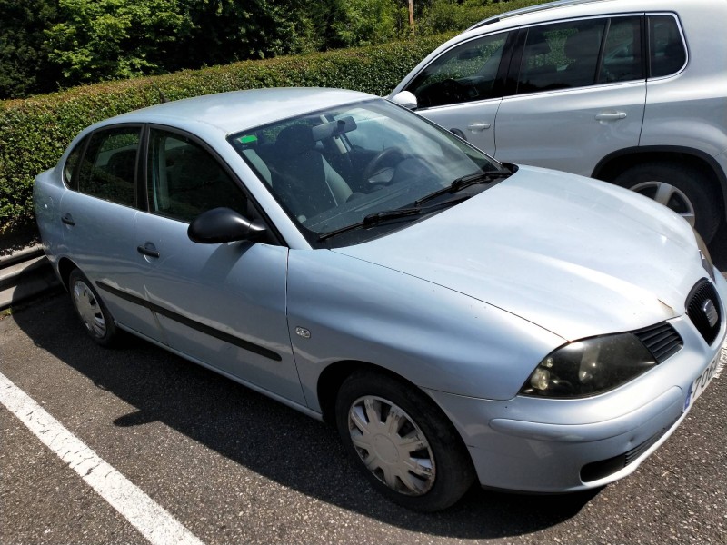 seat cordoba berlina (6l2) del año 2003