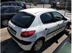 peugeot 206 berlina del año 2000 2