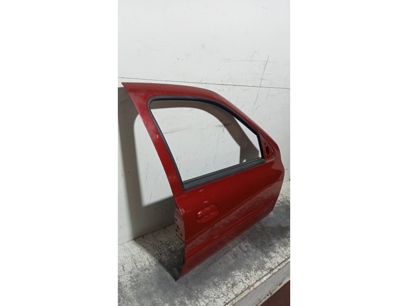 Recambio de puerta delantera derecha para renault clio ii fase ii (b/cb0) campus referencia OEM IAM   5P