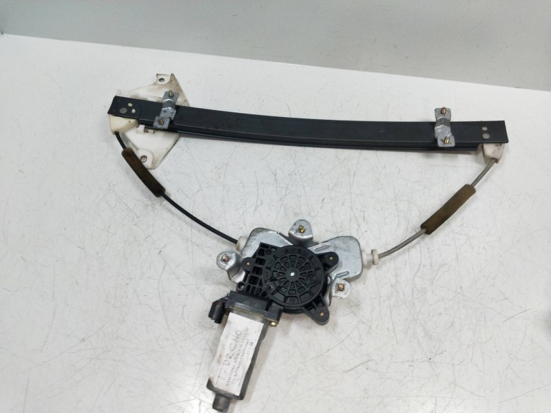 Recambio de elevalunas trasero derecho para ssangyong rodius 2.7 turbodiesel cat referencia OEM IAM   5P