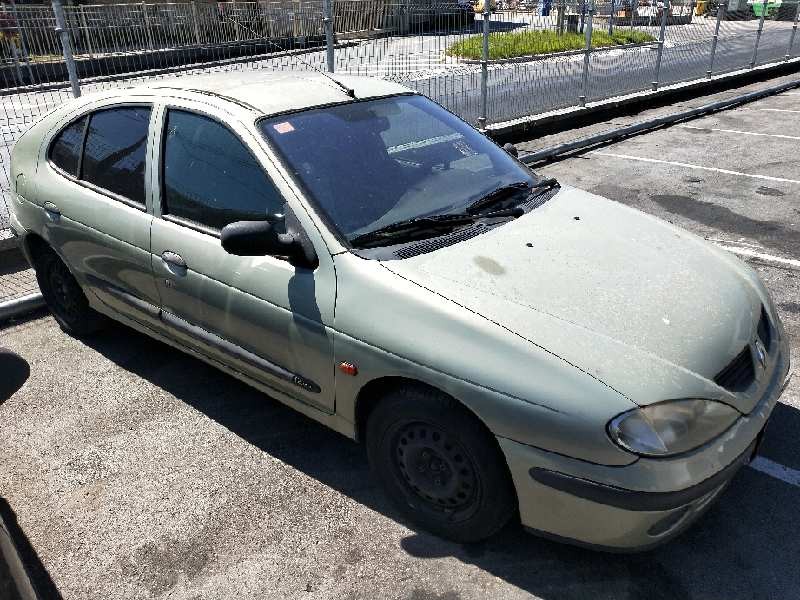 renault megane i fase 2 berlina (ba0) del año 2001
