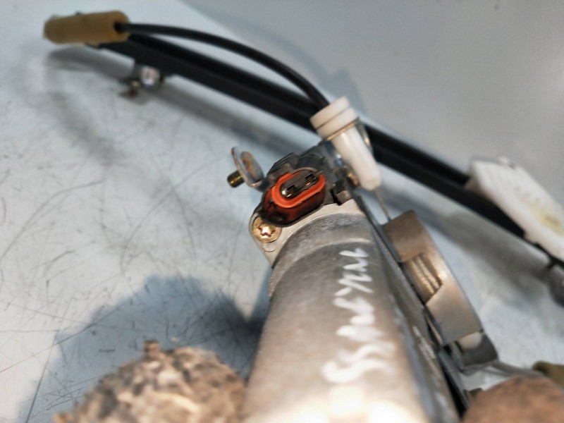 Recambio de elevalunas trasero izquierdo para ssangyong rodius referencia OEM IAM   