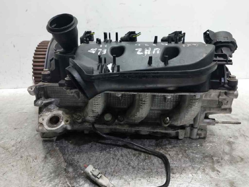 Recambio de culata para peugeot 607 (s2) 2.7 hdi fap cat (uhz / dt17ted4) referencia OEM IAM UHZELD11 PM4R8Q6090 IZQUIERDA