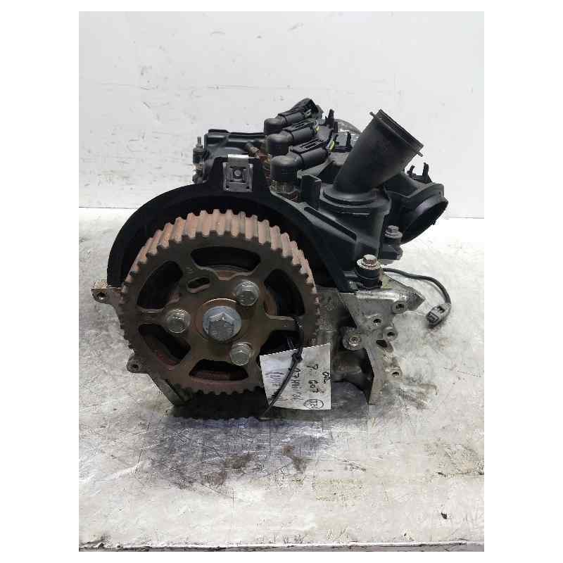 Recambio de culata para peugeot 607 (s2) 2.7 hdi fap cat (uhz / dt17ted4) referencia OEM IAM UHZELD11 PM4R8Q6090 IZQUIERDA