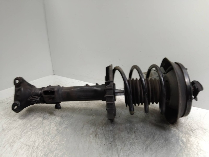 Recambio de amortiguador delantero izquierdo para mercedes clase c (w203) berlina 3.2 v6 18v cat referencia OEM IAM A2033201630 