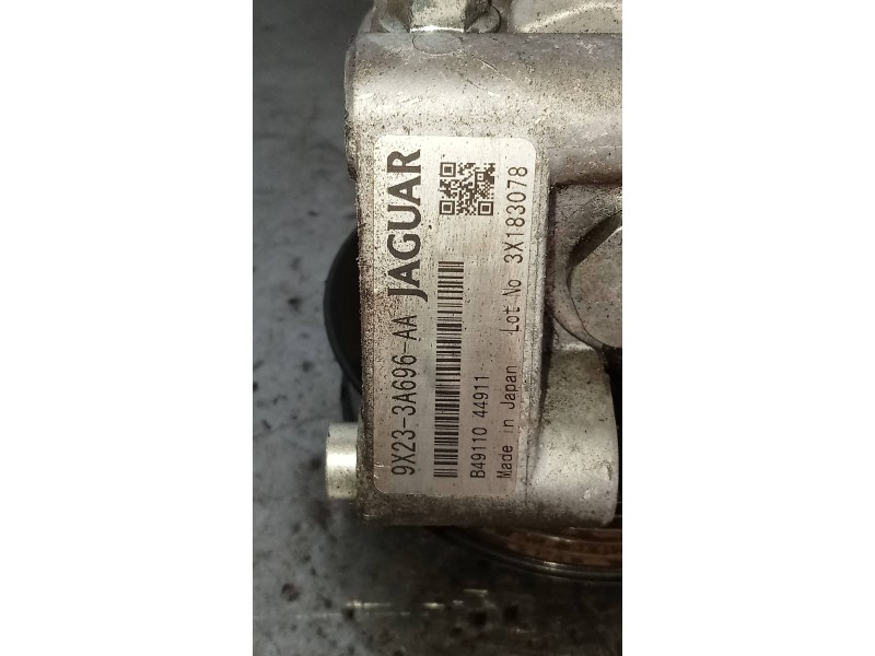 Recambio de bomba direccion para jaguar xf 3.0 v6 diesel luxury referencia OEM IAM 9X233A696AA 3X183078 