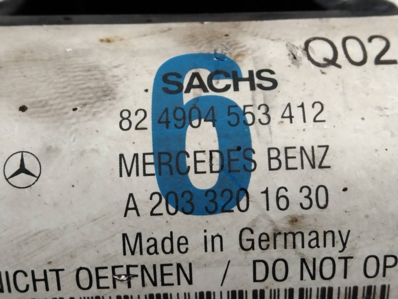 Recambio de amortiguador delantero izquierdo para mercedes clase c (w203) berlina 3.2 v6 18v cat referencia OEM IAM A2033201630 