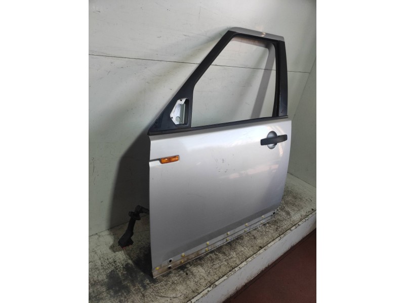 Recambio de puerta delantera izquierda para land rover discovery v6 td s referencia OEM IAM   
