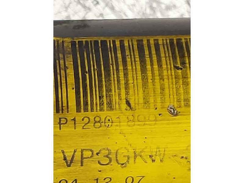 Recambio de transmision delantera derecha para saab 9-3 sport sedán aero referencia OEM IAM P1281899 VP3GKW3B437AF 