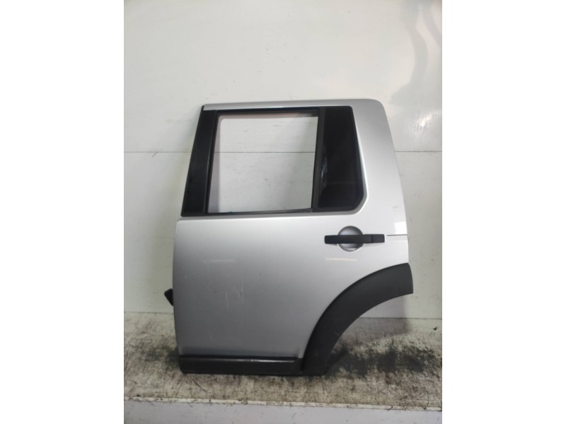 Recambio de puerta trasera izquierda para land rover discovery v6 td s referencia OEM IAM   
