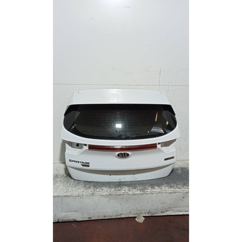 Recambio de porton trasero para kia sportage concept 2wd referencia OEM IAM   