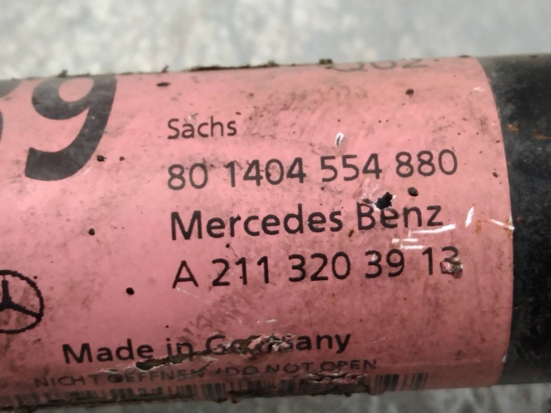Recambio de amortiguador delantero derecho para mercedes clase e (w211) berlina 3.2 cdi cat referencia OEM IAM A2113203913  