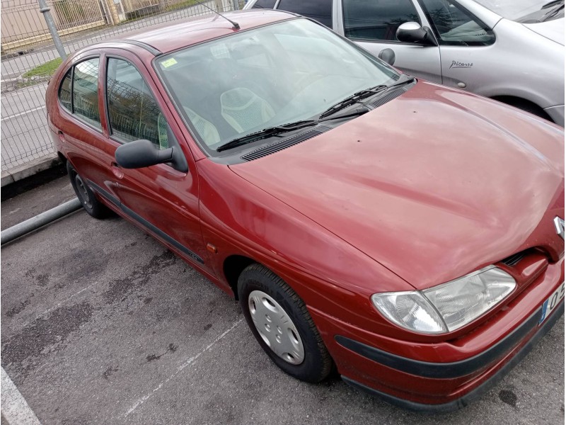 renault megane i berlina hatchback (ba0) del año 1998