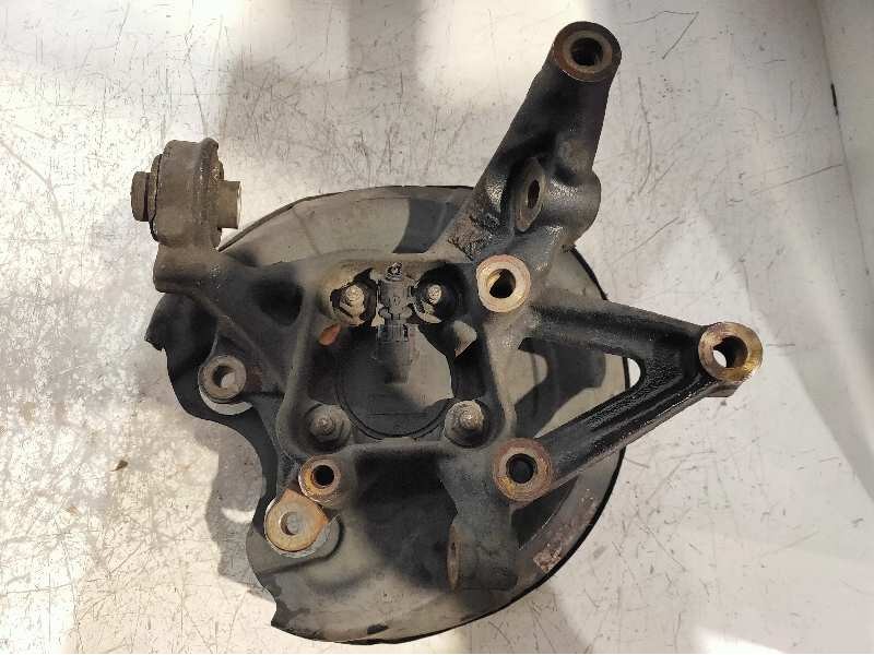 Recambio de mangueta trasera derecha para saab 9-3 sport sedán aero referencia OEM IAM 13175129  