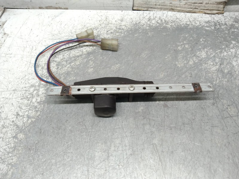 Recambio de motor cierre centralizado delantero derecho para peugeot 106 (s2) kid referencia OEM IAM   3P