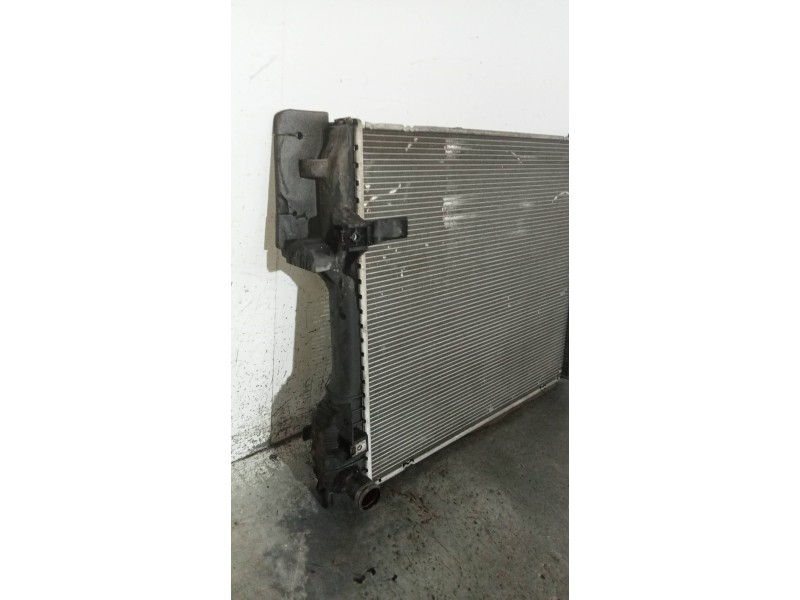 Recambio de radiador agua para jaguar xf 3.0 v6 diesel luxury referencia OEM IAM   