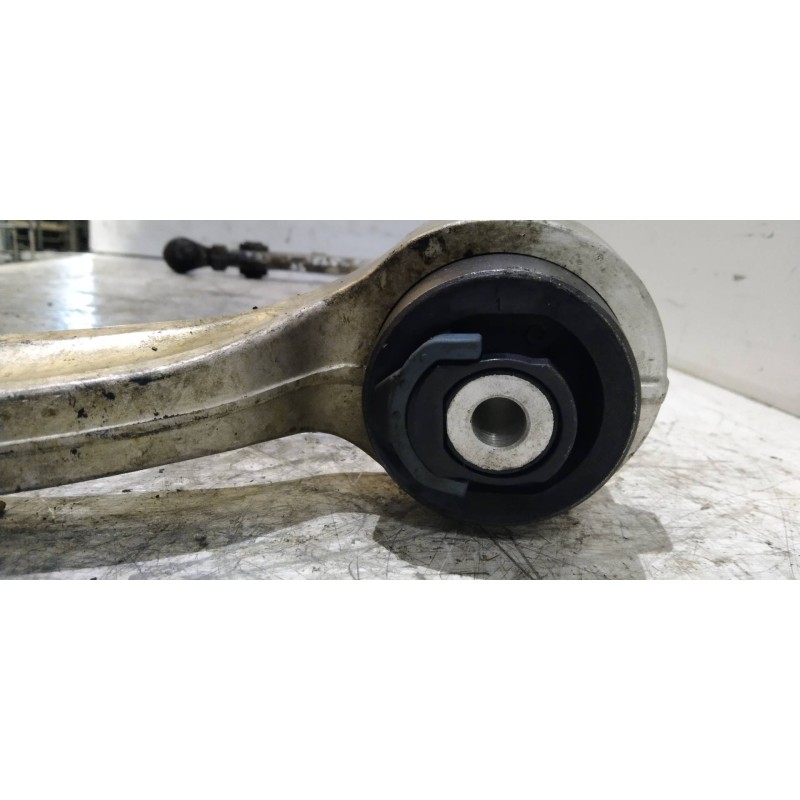 Recambio de brazo suspension inferior delantero derecho para audi a6 berlina (4b2) 2.5 tdi referencia OEM IAM   