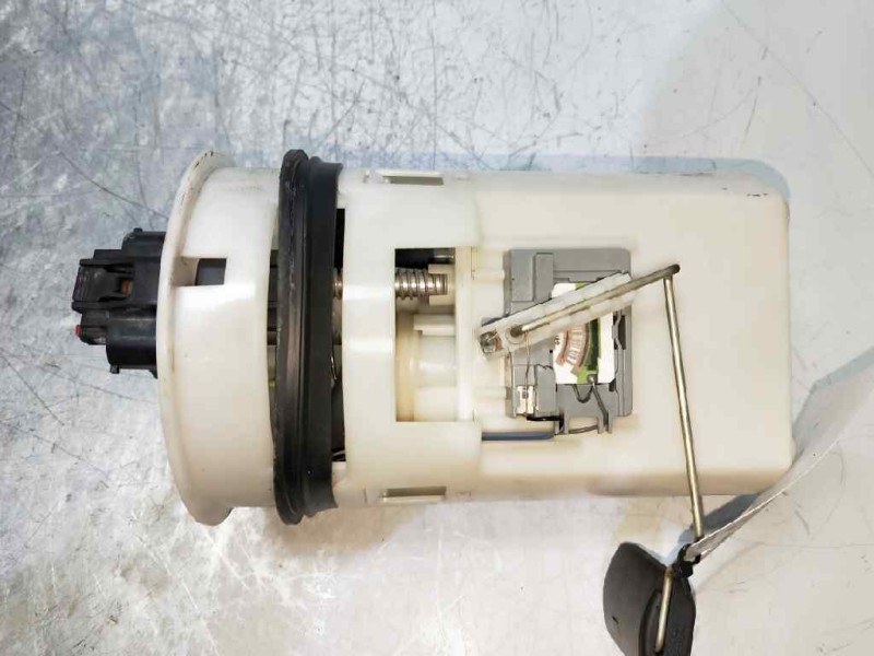 Recambio de bomba combustible para hyundai coupe (gk) 1.6 16v cat referencia OEM IAM 311102D AFORADOR 