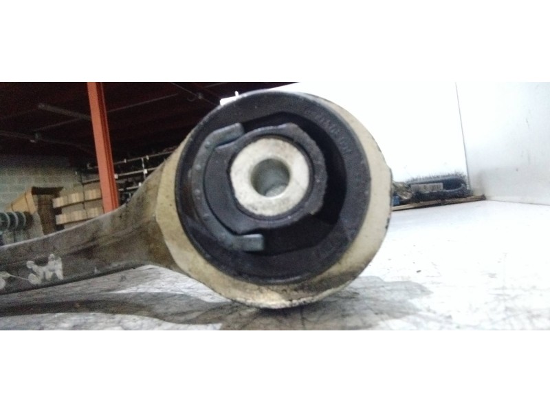 Recambio de brazo suspension inferior delantero derecho para audi a6 berlina (4b2) 2.5 tdi referencia OEM IAM   