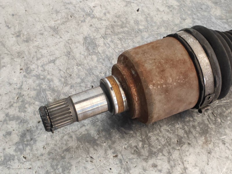 Recambio de transmision delantera izquierda para alfa romeo mito (145) basis (2016) referencia OEM IAM 51947026  