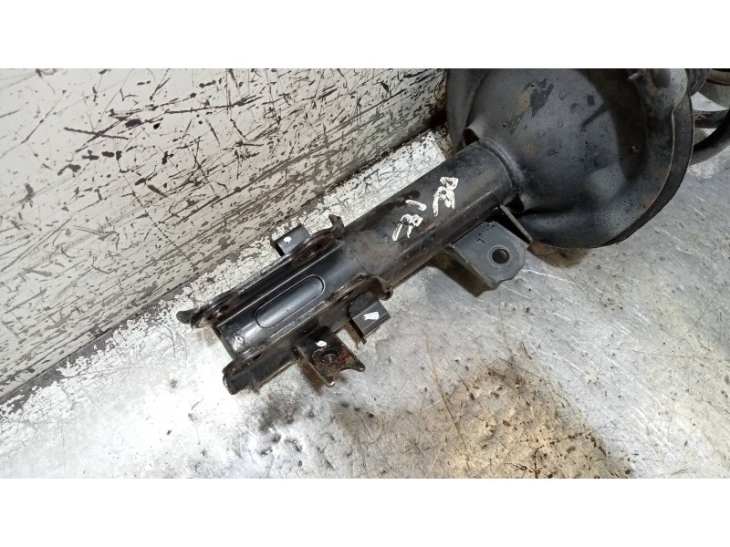 Recambio de amortiguador delantero izquierdo para hyundai accent (mc) gl crdi referencia OEM IAM   