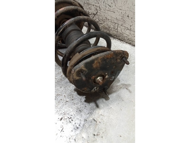 Recambio de amortiguador delantero izquierdo para hyundai accent (mc) gl crdi referencia OEM IAM   