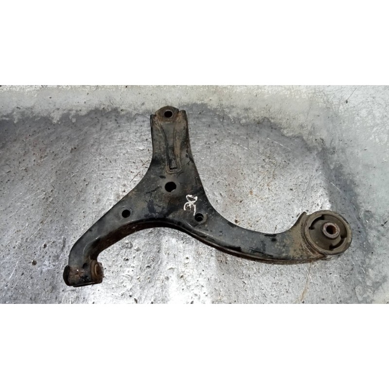Recambio de brazo suspension inferior delantero izquierdo para hyundai accent (mc) gl crdi referencia OEM IAM   