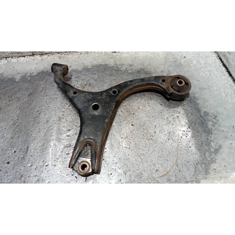 Recambio de brazo suspension inferior delantero izquierdo para hyundai accent (mc) gl crdi referencia OEM IAM   