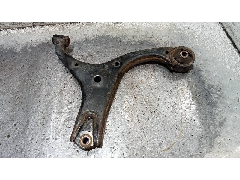 Recambio de brazo suspension inferior delantero izquierdo para hyundai accent (mc) gl crdi referencia OEM IAM   