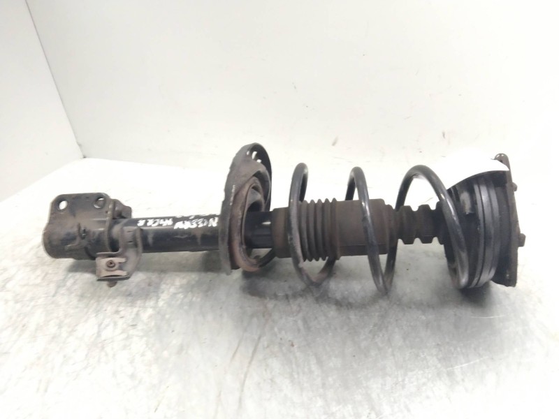 Recambio de amortiguador delantero derecho para nissan micra (k12e) acenta referencia OEM IAM   