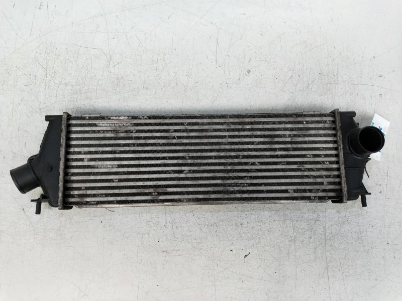 Recambio de intercooler para opel vivaro furgón/combi (07.2006 =>) combi l1h1 2,7t edition referencia OEM IAM 988650BB 93854162 