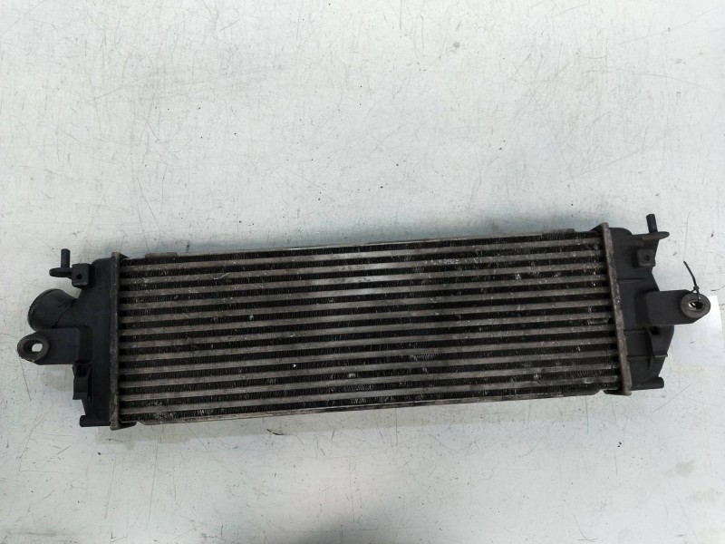 Recambio de intercooler para opel vivaro furgón/combi (07.2006 =>) combi l1h1 2,7t edition referencia OEM IAM 988650BB 93854162 