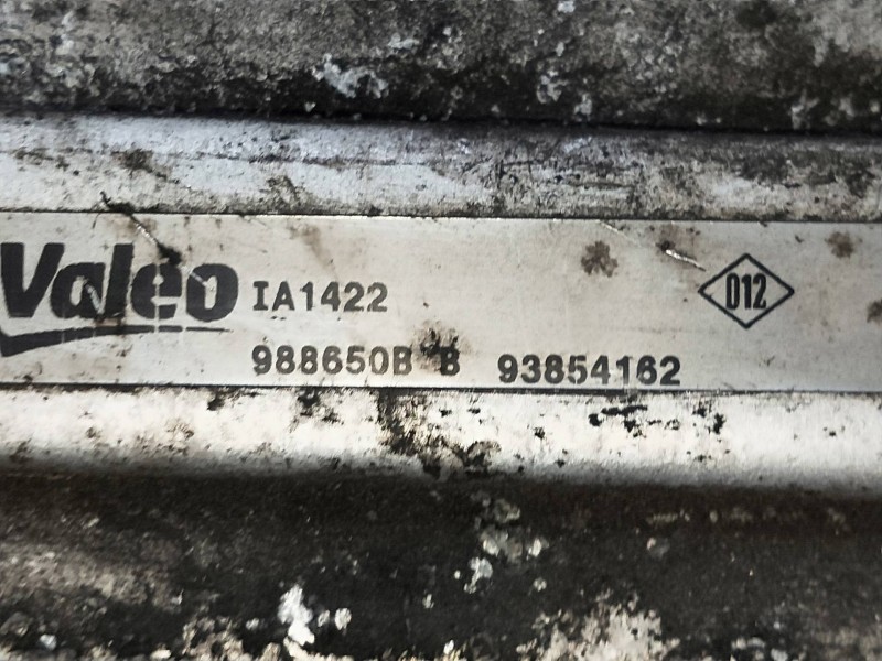 Recambio de intercooler para opel vivaro furgón/combi (07.2006 =>) combi l1h1 2,7t edition referencia OEM IAM 988650BB 93854162 