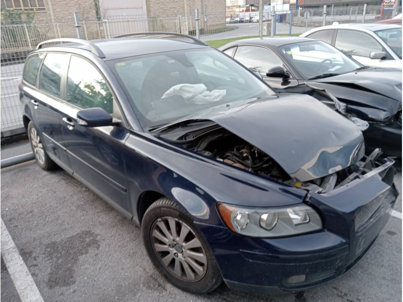 volvo v50 familiar del año 2004