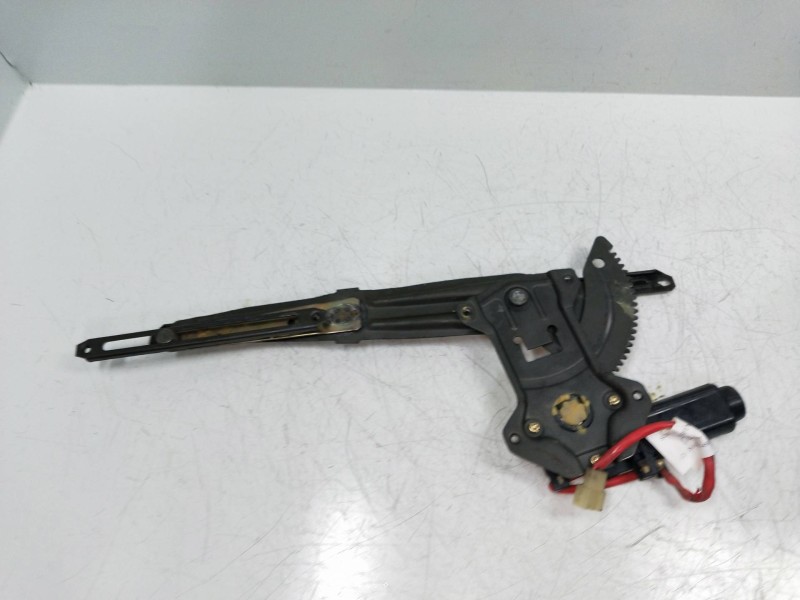 Recambio de elevalunas delantero derecho para suzuki swift sf berlina (ea) referencia OEM IAM 8343062B00 0621003102 4P