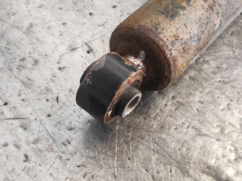 Recambio de amortiguador trasero derecho para nissan pixo (uao) 1.0 referencia OEM IAM 41800M68K00  