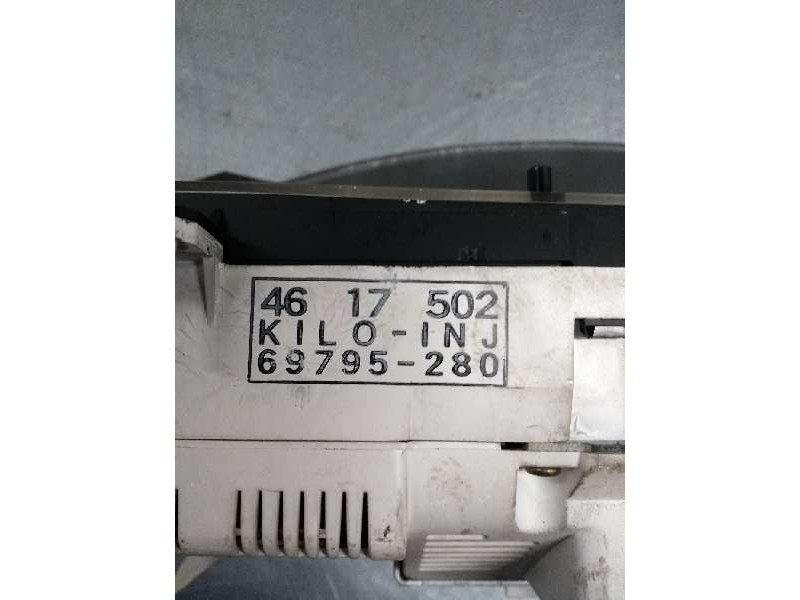 Recambio de cuadro instrumentos para saab 900 berlina 2.0 cat referencia OEM IAM 4617502 69795280 KILOINJ