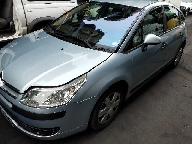 citroen c4 berlina del año 2006