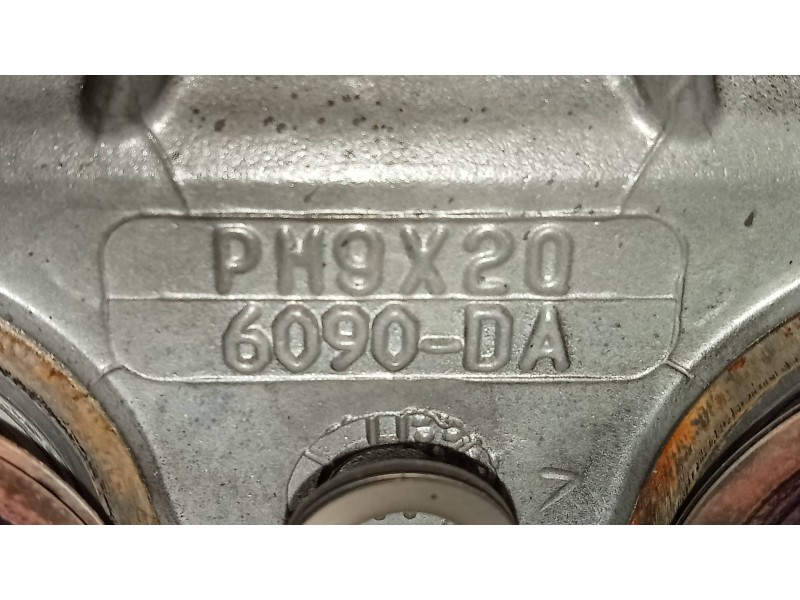 Recambio de culata para jaguar xf 3.0 v6 diesel luxury referencia OEM IAM 306DT PH9X206090DA DERECHA