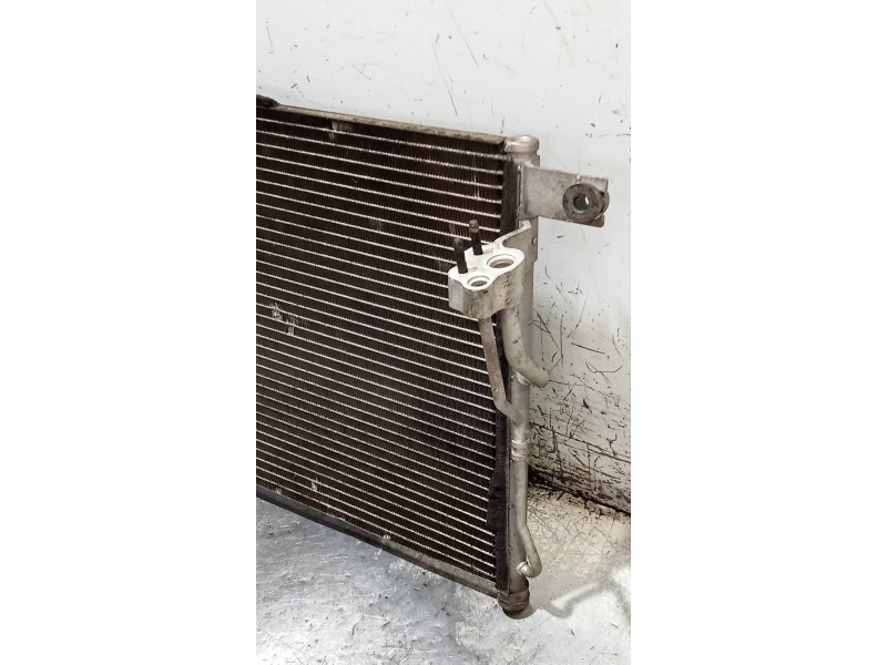 Recambio de condensador / radiador aire acondicionado para hyundai accent (mc) gl crdi referencia OEM IAM 976061E300  