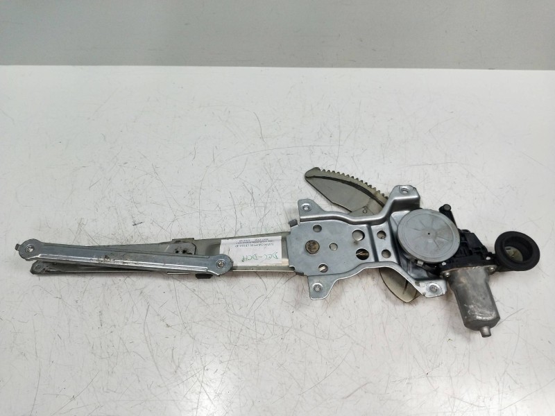 Recambio de elevalunas delantero derecho para suzuki swift berlina (mz) gl (3-ptas.) referencia OEM IAM   3P