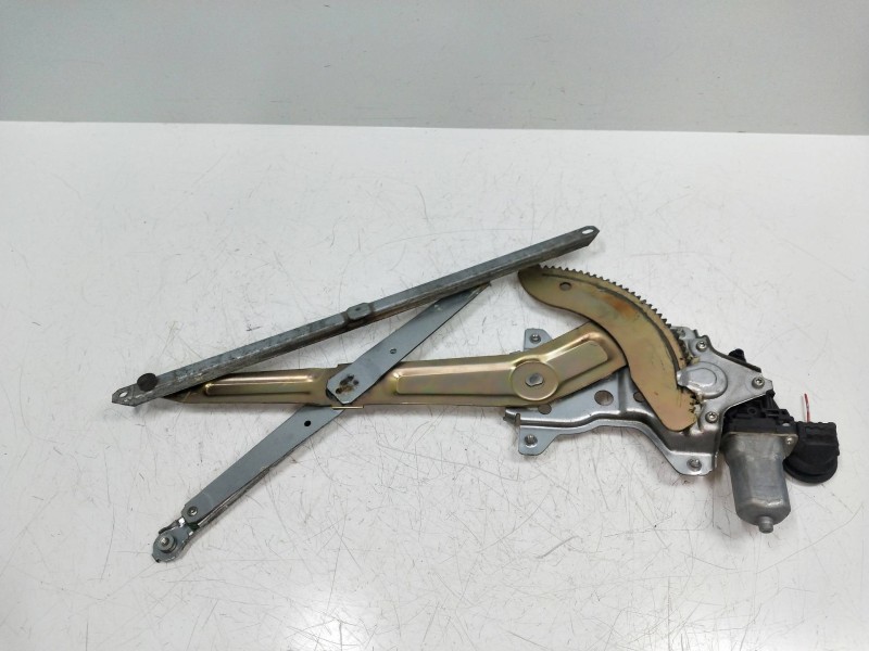 Recambio de elevalunas delantero izquierdo para suzuki swift berlina (mz) gl (3-ptas.) referencia OEM IAM   3P