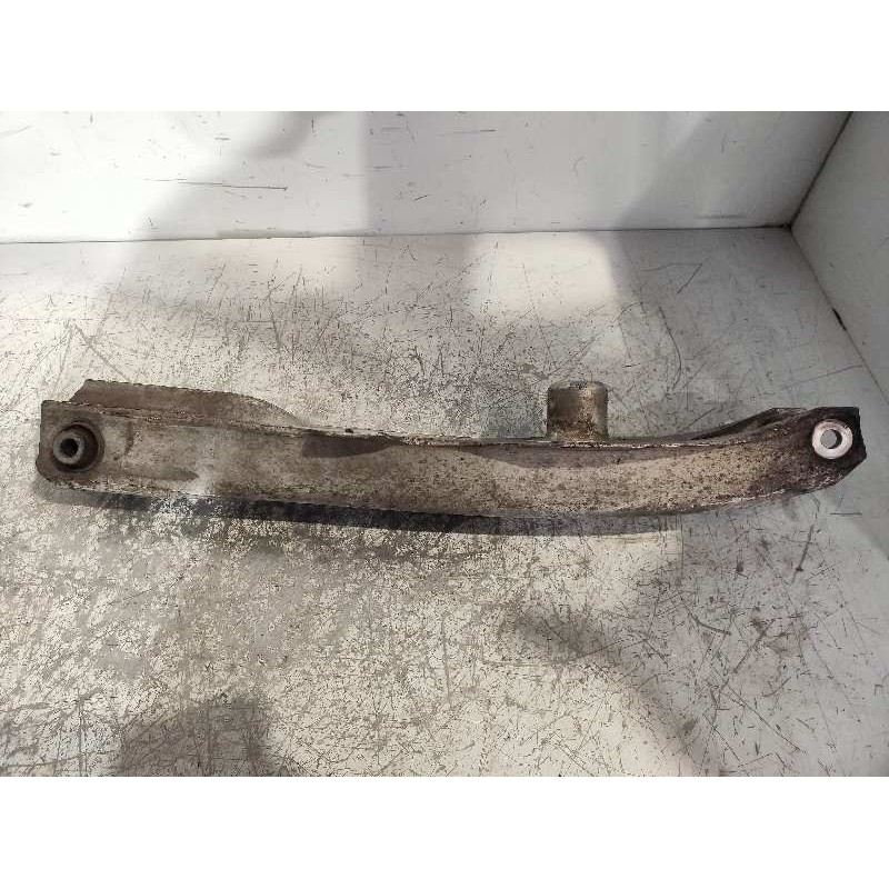 Recambio de brazo suspension inferior trasero derecho para saab 9-3 sport sedán aero referencia OEM IAM   