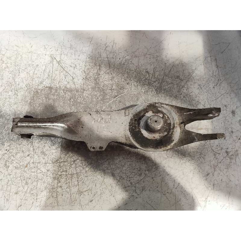 Recambio de brazo suspension inferior trasero izquierdo para saab 9-3 sport sedán aero referencia OEM IAM   