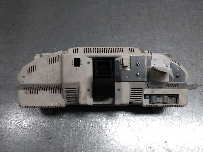 Recambio de cuadro instrumentos para saab 900 berlina 2.3 cat referencia OEM IAM 4711172 69795490T KILOINJ