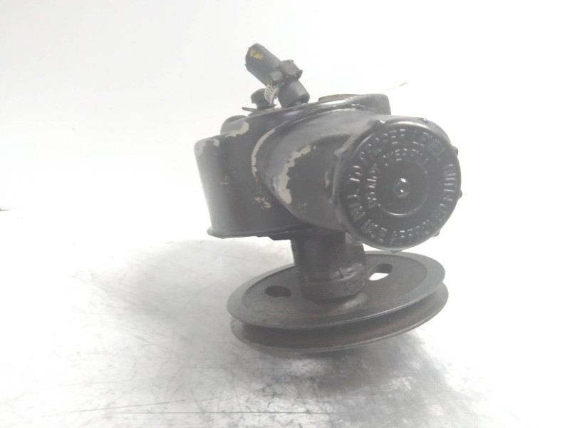 Recambio de bomba direccion para peugeot 505 berlina 2.3 turbodiesel referencia OEM IAM   