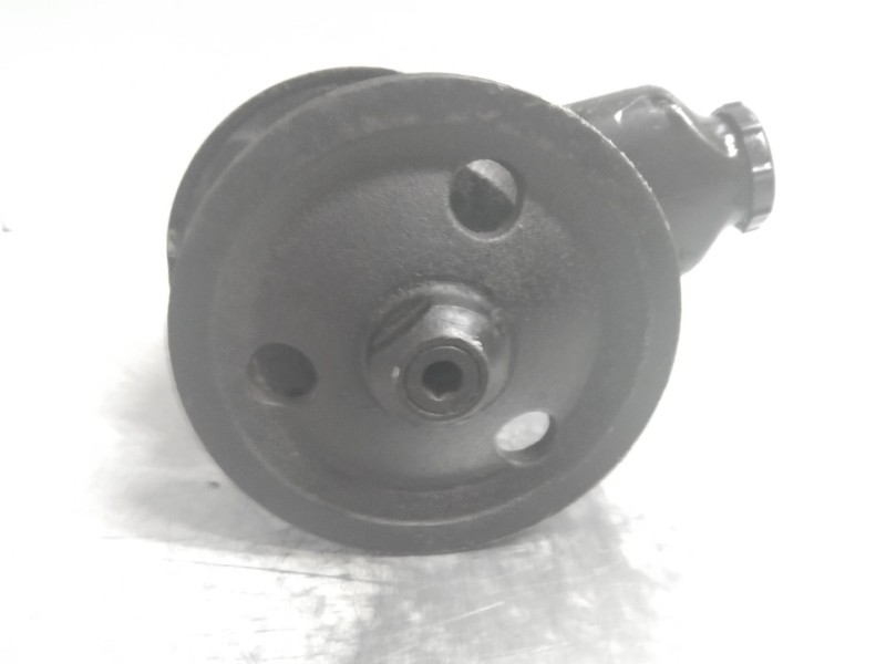 Recambio de bomba direccion para peugeot 505 berlina 2.3 turbodiesel referencia OEM IAM   