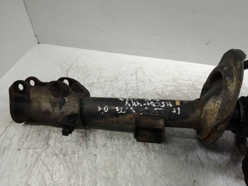 Recambio de amortiguador delantero izquierdo para mercedes vito combi 06.2003  115 cdi largo (639.703) referencia OEM IAM A63932