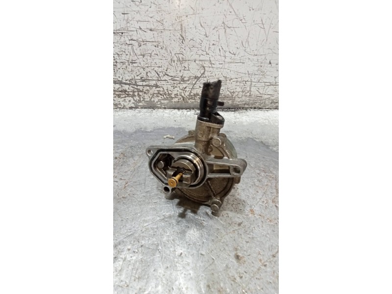 Recambio de depresor freno / bomba vacio para hyundai accent (mc) gl crdi referencia OEM IAM 28812A100  